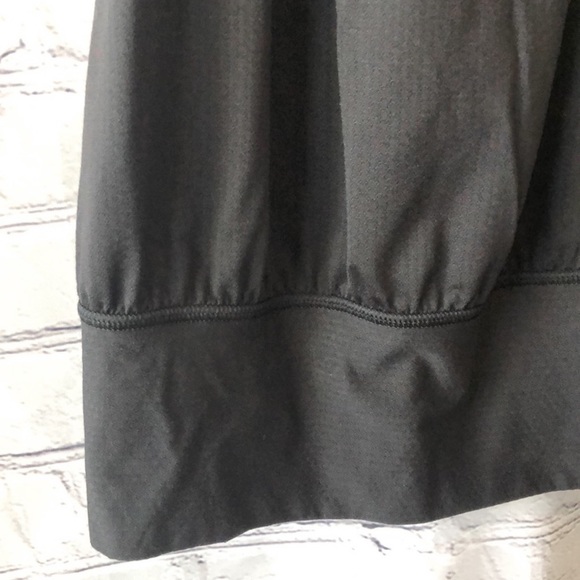 Lululemon No Limits Tank Black/Petal Pop Multi Sz 4 - Picture 8 of 13